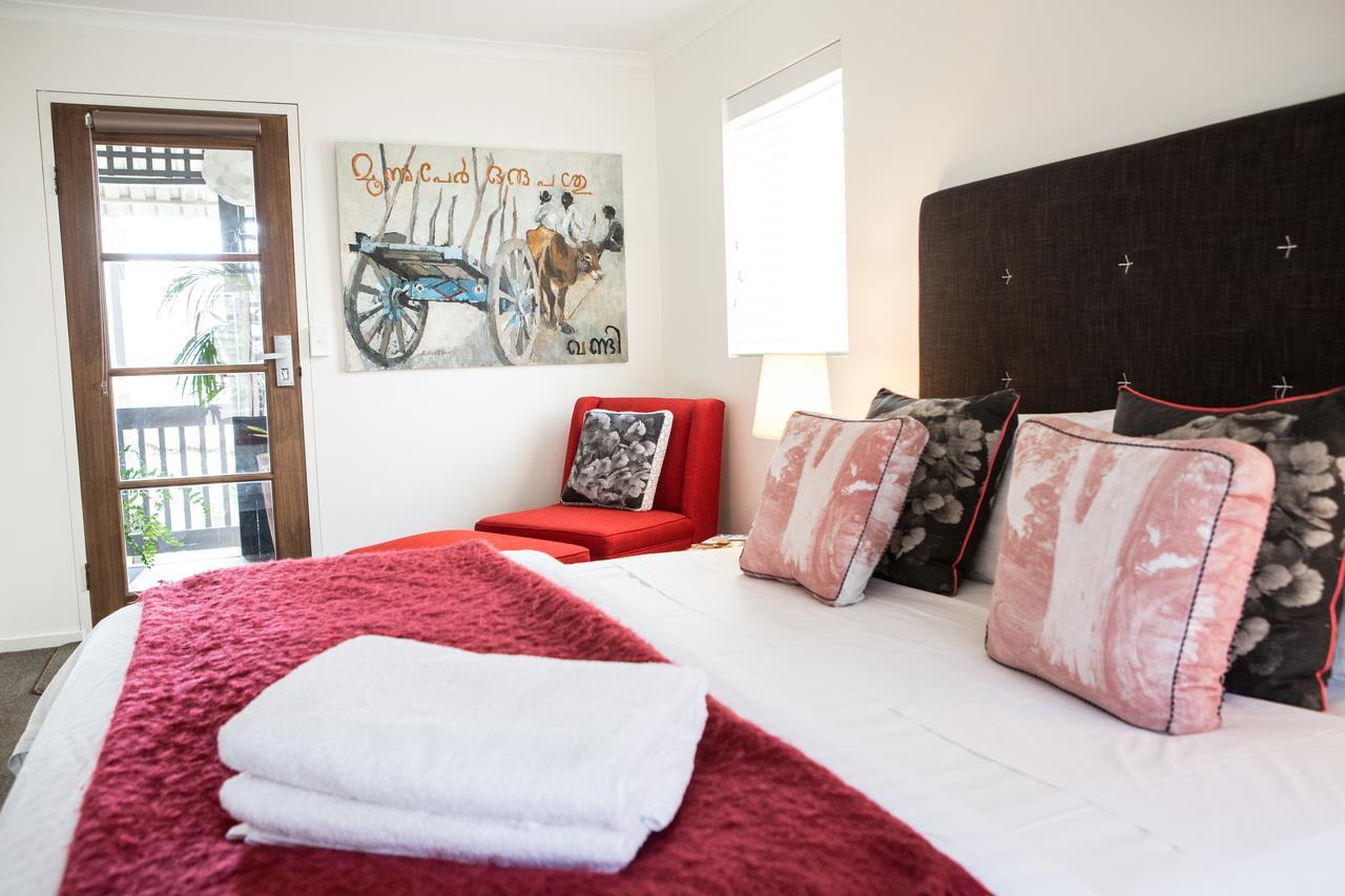 Furmston House & Holiday home *